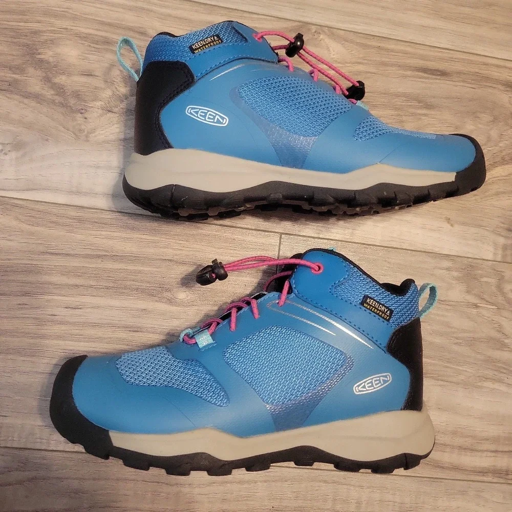 Keen Wanduro Mid Kids Shoes Sz 1 Fjord Blue Fuchsia Purple Waterproof Lace Up